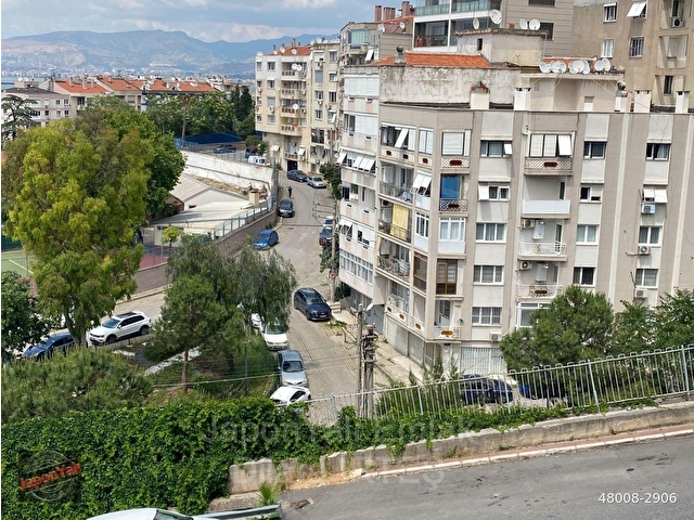 KÜÇÜKYALI’DA DENİZ MANZARALI ARA KAT SATILIK DAİRE - Görsel 2