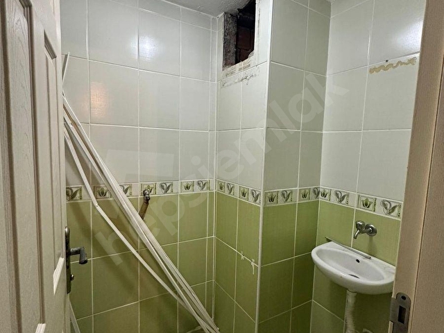 RK EMLAKTAN REŞADİYE MAHALLESİNDE ARA KAT İSKANLI 2+1 DAİRE - Görsel 14