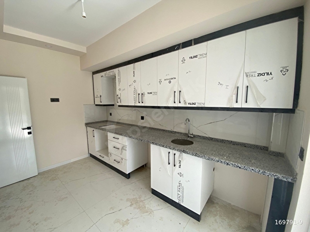 BLC GAYRİMENKULDEN UZUNOLUK MH.2+1 ASANSÖR ZEMİNDEN ISITMA DAİRE - Görsel 2