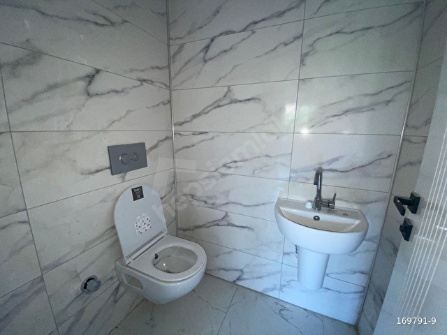 BLC GAYRİMENKULDEN UZUNOLUK MH.2+1 ASANSÖR ZEMİNDEN ISITMA DAİRE - Görsel 11
