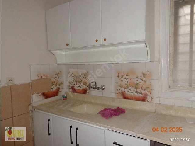 UĞURLUEMLAKMERSİN ÇAMLIBELDE 1 KATLI BİNANIN GİRİŞ KATI KİRALIK DAİRE - Görsel 22