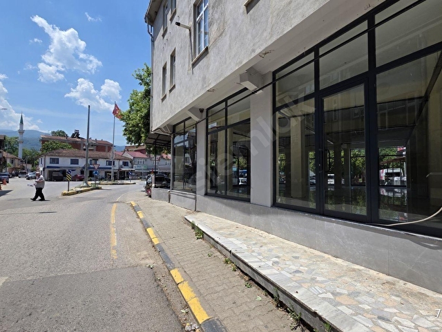 KÜÇÜCEK KÖYÜNÜN EN GÜZEL DÜKKANINDA KAÇIRILMAYACAK TİCARİ FIRSAT - Görsel 28