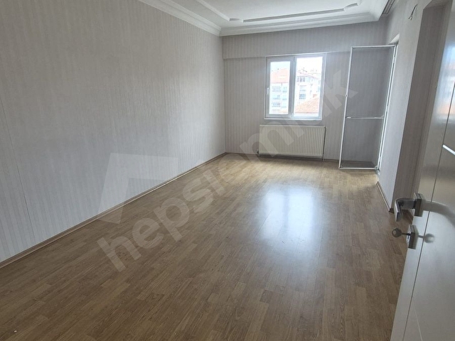 Arma Emlaktan Plevne Caddesinde Kiralık Daire - Görsel 9