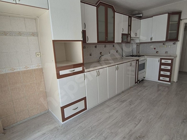 Arma Emlaktan Plevne Caddesinde Kiralık Daire - Görsel 4