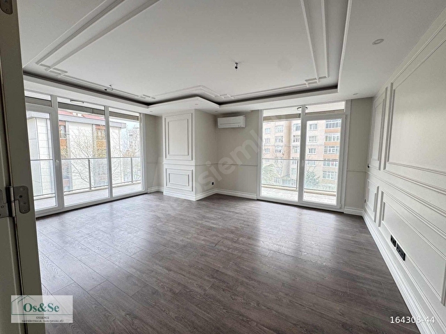 BEYLİKDÜZÜ MARMARA / SİTE İÇİ / GENİŞ BOŞ DAİRE