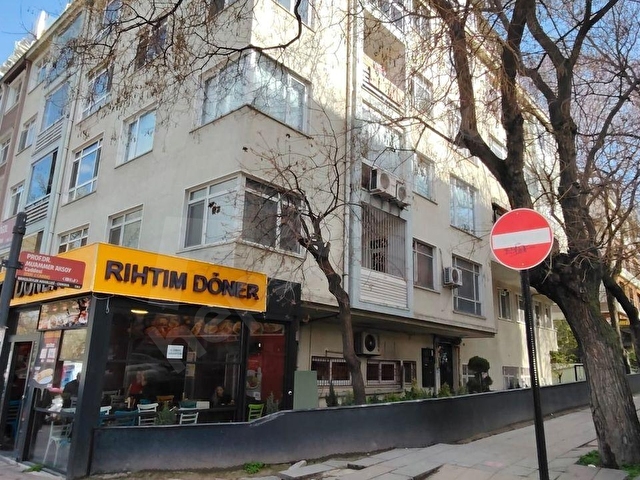 BAHÇELİEVLER BEŞEVLER DE 2+1 GİRİŞ KAT ÖN CEPHE DAİRE - Görsel 10