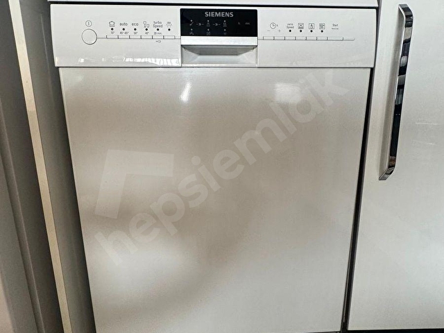 YEŞİLOVA MH. SAKALAR TOWER 1+1 GENİŞ TİP EŞYALI KİRALIK DAİRE - Görsel 14