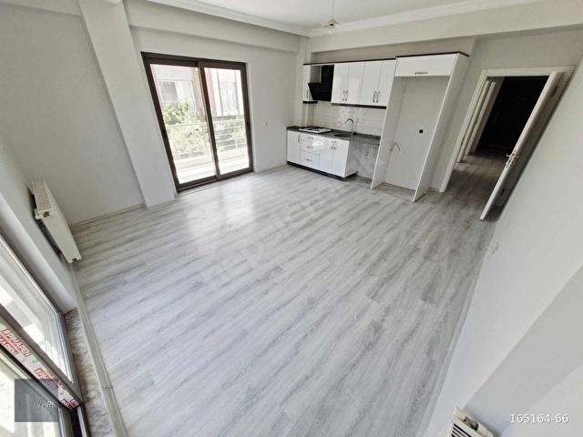 NOVARİDEN CUMHURİYET MAHALLESİNDE 2+1 DAİRE - Görsel 2