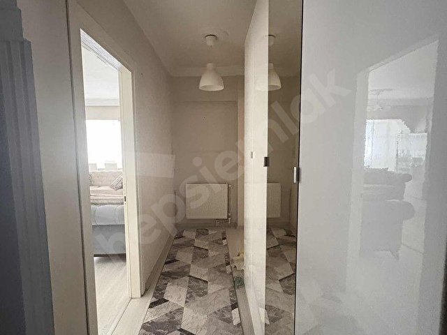 Bayraklı Yüzbaşı İbrahim Hakkı cd.Eşyalı 3+1 Kiralık Daire - Görsel 25