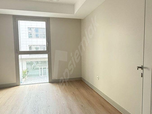 Megapol İzmirde 2+1 Ultra Lüks Kiralık Daire - Görsel 16