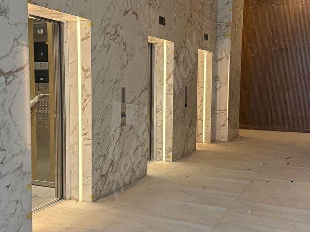 Megapol İzmirde 2+1 Ultra Lüks Kiralık Daire - Görsel 2