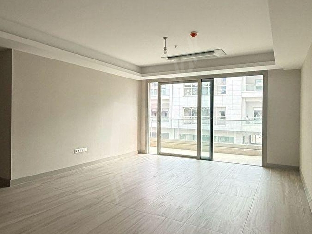 Megapol İzmirde 2+1 Ultra Lüks Kiralık Daire - Görsel 8