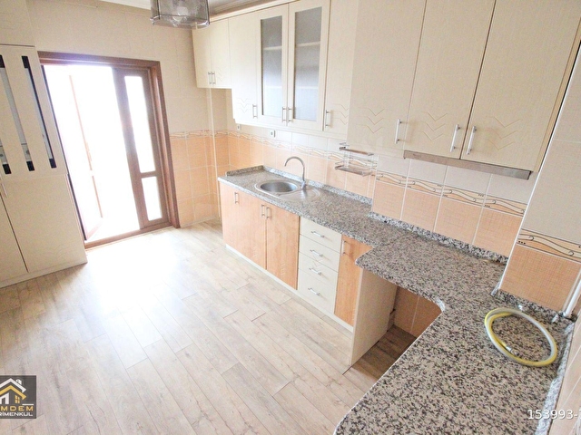 HEMDEM GAYRİMENKULDEN AHİMESUTTA SİTE İÇİ ÖN CEPHE ARAKATTA ASANSÖRLÜ 3+1 SATILIK DAİRE - Görsel 3