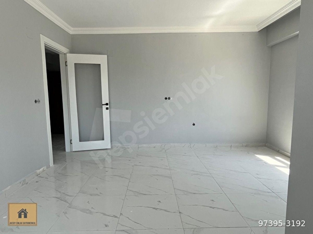 DİAMOND SİTESİ CİVARI SATILIK 3+1 110M2 3.KAT YERDEN ISITMALI GÜNEY+BATI CEPHELİ SIFIR ARAKAT DAİRE - Görsel 2