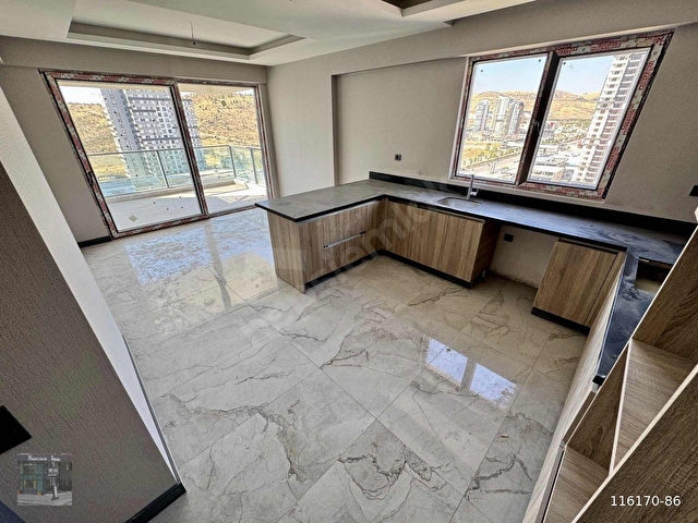 Yunus Emlaktan Ovacık Bulvar Üzeri 250m2 Geniş Ferah 5,5+1 Site - Görsel 6