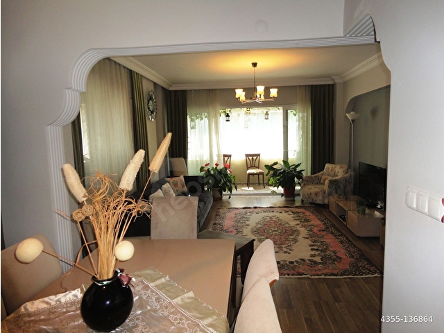 ÇEKMEKÖY IŞIK SİTESİ 140m2 MOBİLYALI BEYAZ EŞYALI KİRALIK 3+1 - Görsel 2