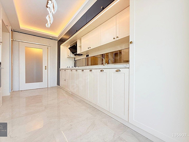 GÜNEŞ EMLAK*MERKEZİ KONUMDA* ULTRA LÜKS 3+1 KATTA SATILIK DAİRE - Görsel 2