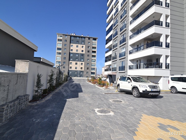 Atayurtta Merkezi Konumda Satılık 2+1 Daire (90m²) - Görsel 27