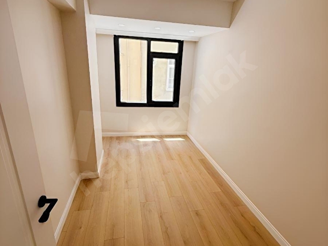 SULTANGAZİ MALKOÇOĞLU MAH. 3+1 LÜX 120M2 DAİRE - Görsel 7