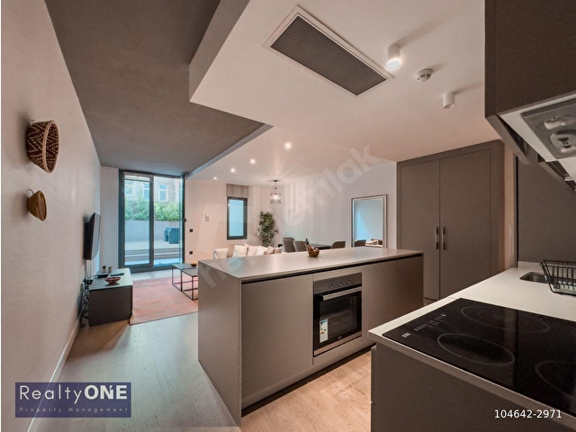 Rental Flat In Galata 2+1 New Building Furnished with Garden and Parking Lot - Görsel 9