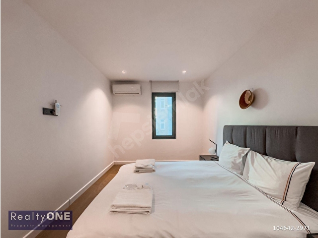 Rental Flat In Galata 2+1 New Building Furnished with Garden and Parking Lot - Görsel 14
