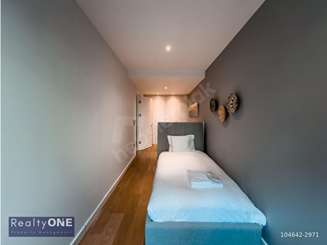 Rental Flat In Galata 2+1 New Building Furnished with Garden and Parking Lot - Görsel 22