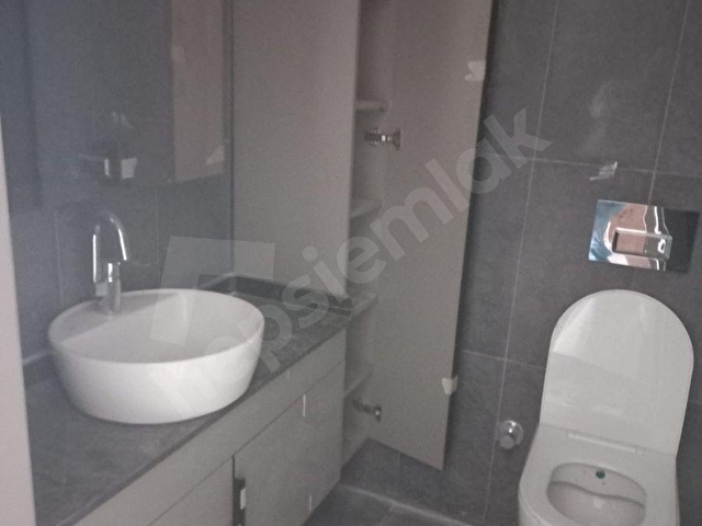 ŞEHRİN MERKEZİNDE MODERN MİMARİYLE KONFORLU YAŞAM 1+1 DAİRE - Görsel 6