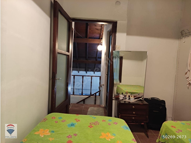 İzmir Çeşmede Sitede Denize 100m Dubleks 3+1 Satılık YazlıkDaire 50269