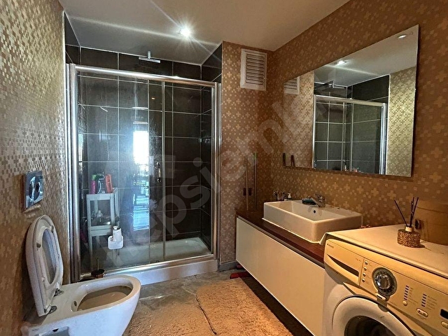 GÜLPARKIN EN GÖZDE BLOĞUNDA DENİZ MANZARALI KAPALI MUTFAKLI 2+1 - Görsel 11