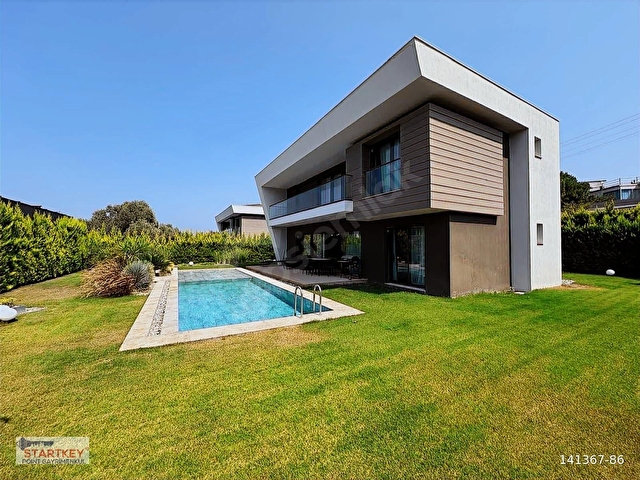 Çeşme Ayo Yorgi Koyu Sakarya Mahallesinde Havuzlu Villa - Görsel 6