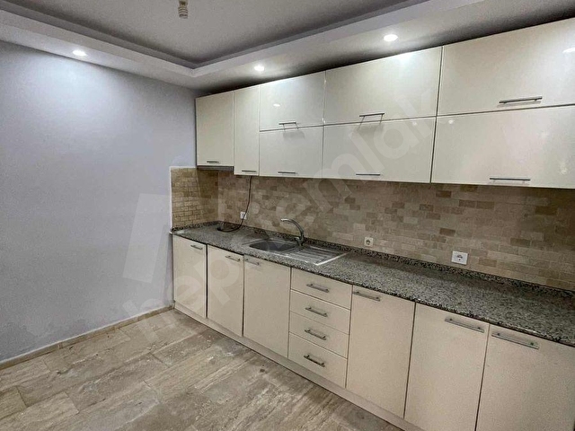 KUŞTURDA DENİZ MANZARALI M2 BÜYÜK SATILIK VİLLA 5+2 MARİNAYA 1DK - Görsel 20