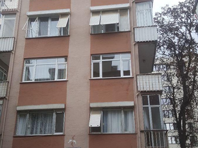Kiziltoprak Bagdat Minibus Arasi 120m2 2 1 Kombili Otoparkli 4656 30331 Hurriyet Emlak