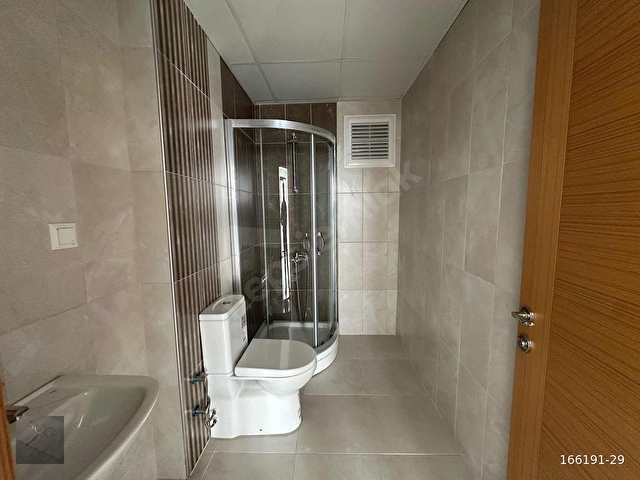 AİLE SİTESİNDE SIFIR 2+1 105M2 EBV BANYO AYRI MUTFAK GENİŞ SALON - Görsel 24