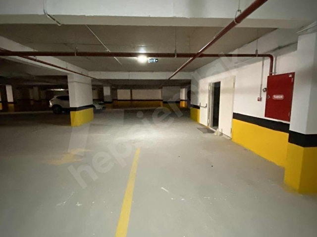 AİLE SİTESİNDE SIFIR 2+1 105M2 EBV BANYO AYRI MUTFAK GENİŞ SALON - Görsel 29
