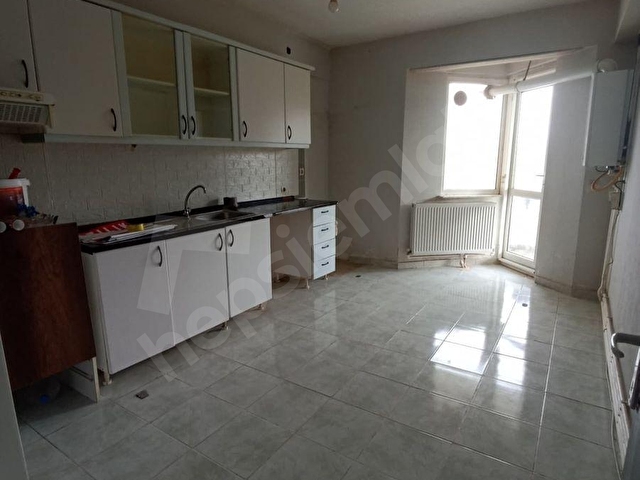 Altınova Satılık Lüks 3+1 Deniz Manzaralı 2 Adet Daire - Görsel 24