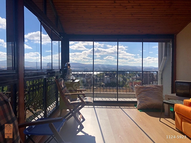 GÖLBAŞI KARŞIYAKA MAHALLESİNDE BİRCANDAN  8+2  GÖL MANZARALI 710m² ARSA İÇERİSİNDE MÜSTAKİL VİLLA - Görsel 28