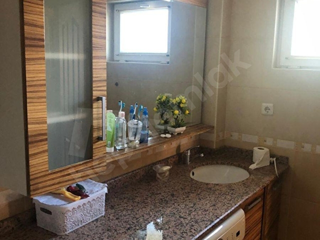 GÖLBAŞI KARŞIYAKA MAHALLESİNDE BİRCANDAN  8+2  GÖL MANZARALI 710m² ARSA İÇERİSİNDE MÜSTAKİL VİLLA - Görsel 22