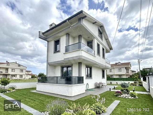 ▃▅▇SETA GRUP▇▅▃MÜSTAKİL KÖŞE BAŞİ KOMBİ PETEKLİ KAMERALI YAZLIK.
