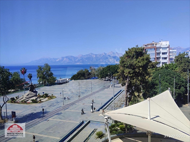 CUMHURİYET MEYDANI CEPHELİ 60 m² DENİZ MANZARALI OFİSLER - Görsel 11