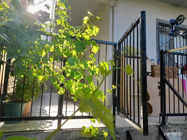 AHMET YESEVİ MAHALLESİNDE ERGENEKOL OKUL YANI SATILIK 2+1 DAİRE - Görsel 12