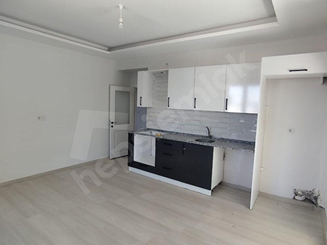 KOZAN GAYRİMENKULDN ÇEVRYOLU BİZİMTOPTAN CİVARI SIFIR LÜKS DAİRE - Görsel 8