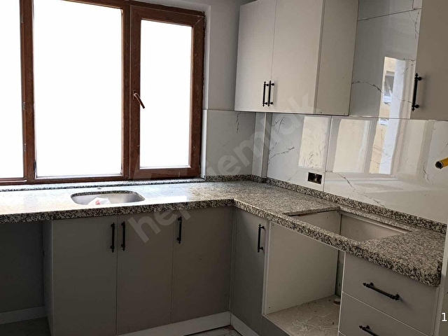TRABZON ERDOĞDU MAHALLESİNDE ACİL SATILIK FIRSAT BİNA - Görsel 2