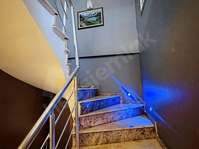 Urla Zeytinalanın da 4+1 Deniz Manzaralı Satılık Villa - Görsel 11