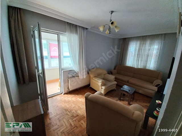 EKŞİOĞLU AKKAYA SİTESİNDE GİRİŞ KAT GENİŞ BALKON KULLANIMLI - Görsel 3