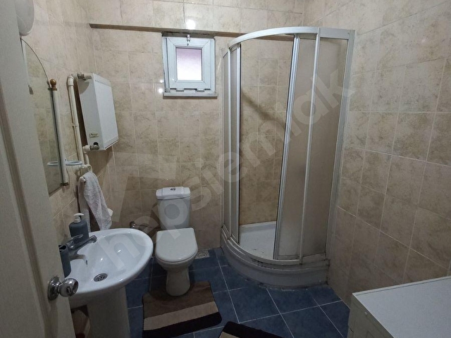 EKŞİOĞLU AKKAYA SİTESİNDE GİRİŞ KAT GENİŞ BALKON KULLANIMLI - Görsel 14