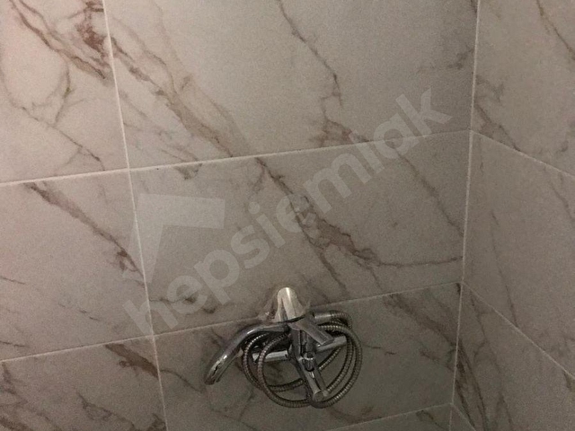 HÜRRİYET MAHALLESİNDE TEK KATLI MÜSTAKİL BİNA - Görsel 24
