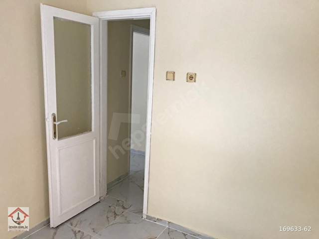 HÜRRİYET MAHALLESİNDE TEK KATLI MÜSTAKİL BİNA - Görsel 16