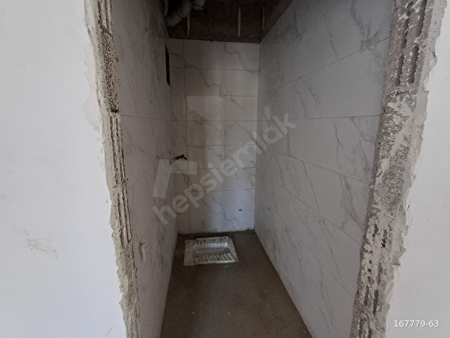 YAKACIK MERKEZİ KONUMDA FIRSAT 3+1 ARA KAT SIFIR DAIRE - Görsel 24