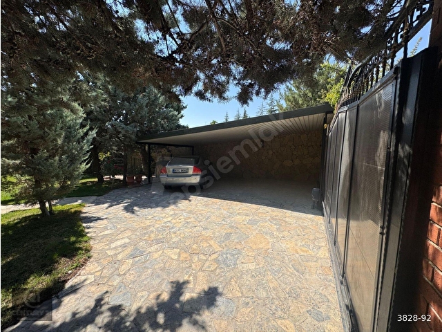GÖLBAŞINDA 1500 m² ARSA İÇİNDE HAVUZLU 7+1 SATILIK LÜKS VİLLA - Görsel 3