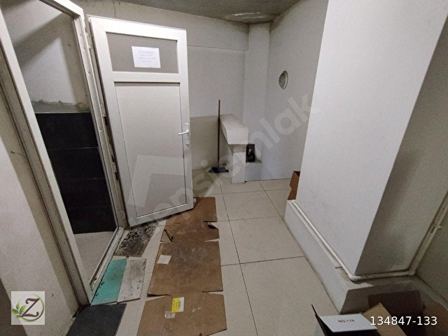 Ordu Caddesinde Satılık 3 Katlı İşyeri - Görsel 18